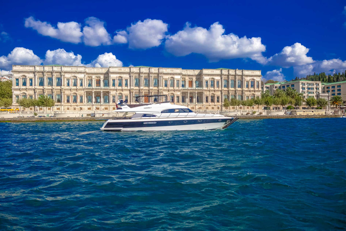 Istanbul Bosphorus Sunset Cruise on Private Luxury Yacht