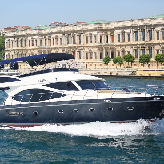 Istanbul Bosphorus Yacht Cruise (2 Hours)
