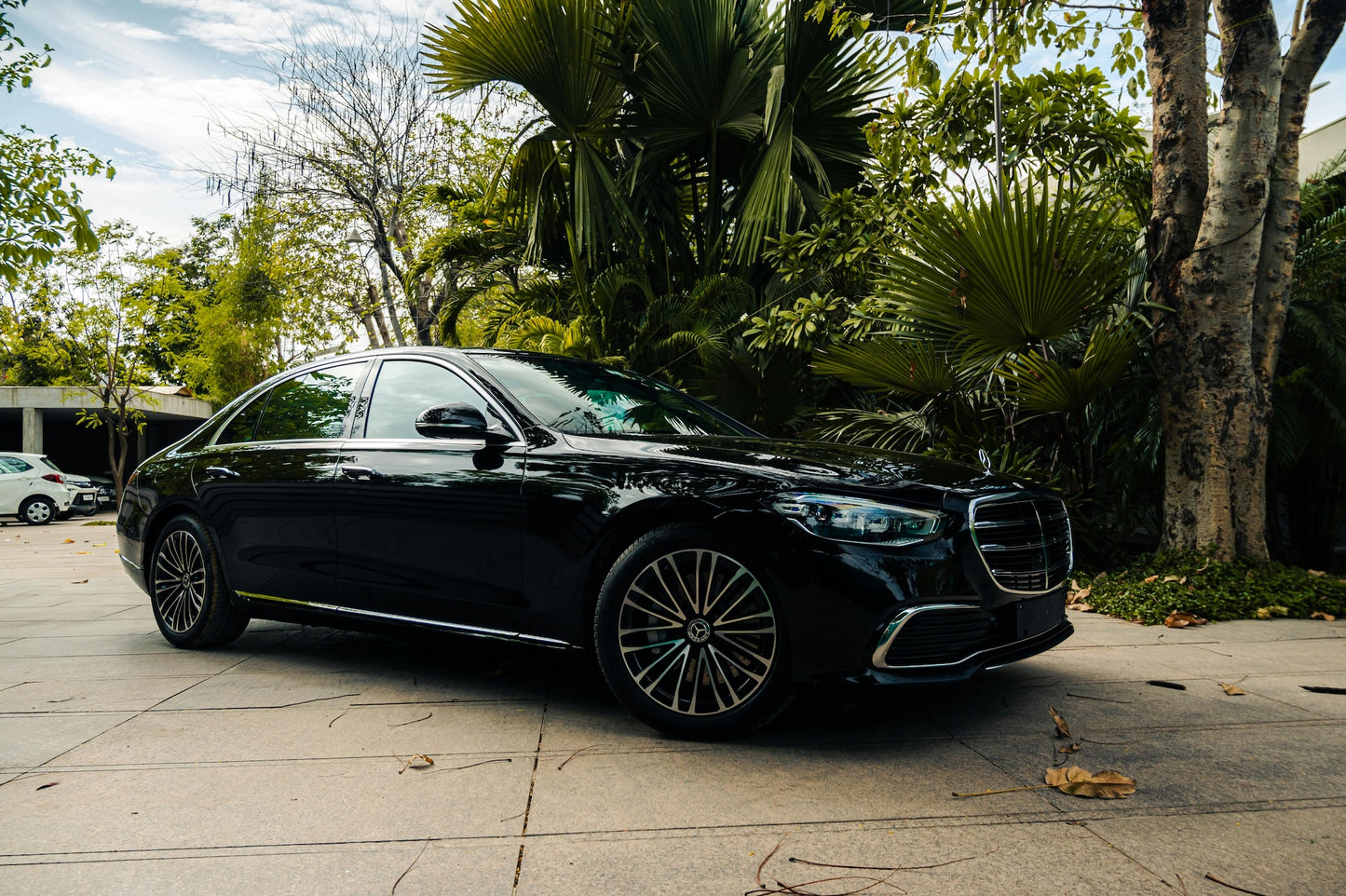 Istanbul Airports (IST or SAW) Transfer with Mercedes E Class